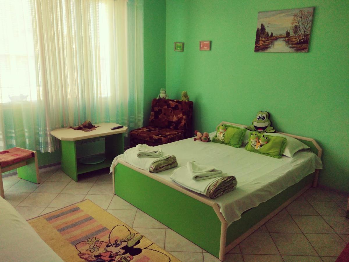 Къща За Гости Синьо Лято Pomorie Luaran gambar
